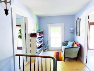 Cozy Skiing Vacation in Historic 1800’s Colonial - - 6