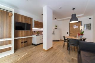 YUGOGO PELLICO 8 Trento Centro - 8