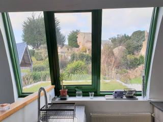 Maison pour 6 pers. à Trégastel avec jardin clos, proche plage et commerces, WiFi et billard - FR-1-368-159 - Trégastel - 8