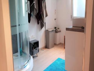 Maison pour 6 pers. à Trégastel avec jardin clos, proche plage et commerces, WiFi et billard - FR-1-368-159 - 2