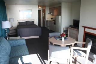 Surfside Resort - 8