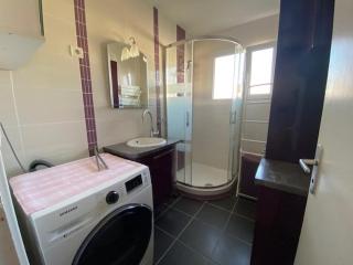Appartement T3 Royan, proche de la plage, balcon, dernière étage, cuisine équipée, parking facile - FR-1-494-124 - Royan - 7