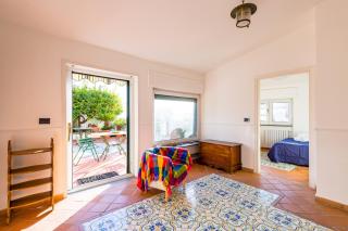 Villa Paola - Hidden Panoramic Garden and Terraces by Napoliapartments - Napels - 1