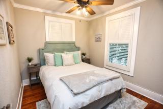 Historic Home Family Friendly Close to Seawall - Galveston - 2