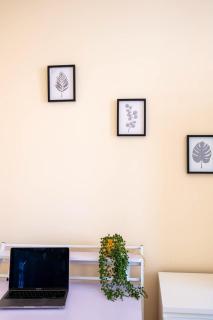 Newhall Street Stay - 2