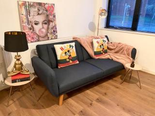 City Central 2 Bedroom Apartment - 8