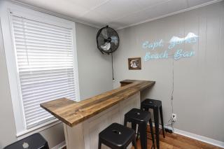 Heart of Galveston Stylish Apt Near Attractions - Galveston - 1