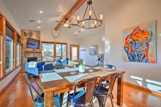 Updated Cabin with 360-Degree Mtn View 1 Mi to Lake - Medicine Park - 4