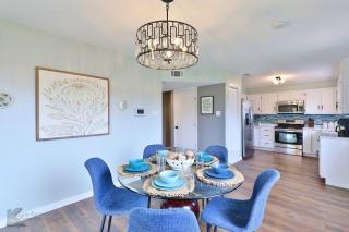 Lazy Boho Resort: Roomy Lux. Home w/ Private Pool - 4