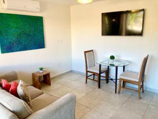Luxurious 1 bedroom Apt with pool in Simpson Bay - Koolbaai - 8