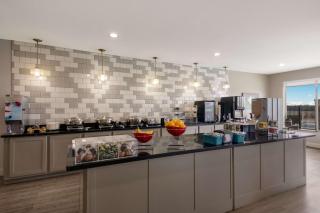 Best Western Plus Killeen - Fort Cavazos Hotel & Suites - Killeen - 8