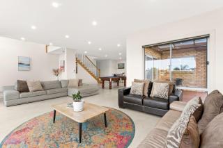 Cowes Family Retreat - 1