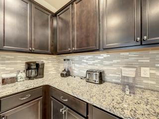Disney Near! 5-br Getaway W Pool & Resort Access - Davenport - 2