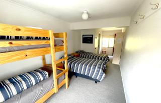 Schuss Alpine Club, Thredbo - 1