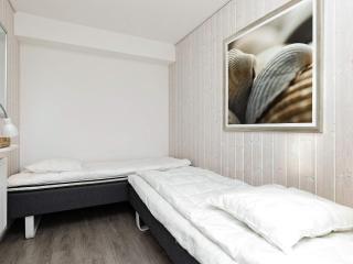 6 person holiday home in Wendtorf - 2