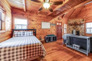 Hillside Hideaway - Mashburn Mill - 6