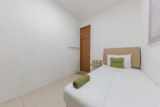Urbanview Hotel Cozy Samarinda by RedDoorz - Samarinda - 6