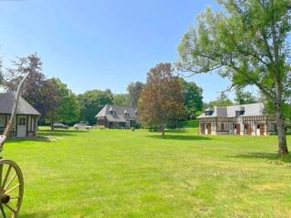 Estate in Normandy with Pool & Tennis Court - 9