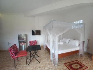 Maranda Wembley Studios - 9