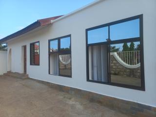 Maranda Wembley Studios - 4