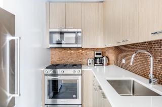 Tribeca Studio w Indoor pool Gym NYC-127 - 5