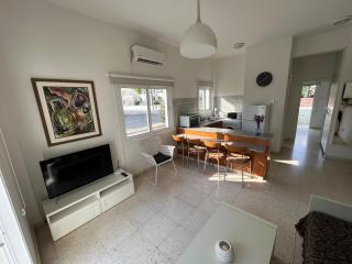 Themis Beach Apartments - Larnaca - 3
