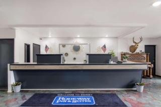 Rodeway Inn & Suites Sidney Historic Downtown I-80 - Sidney - 6