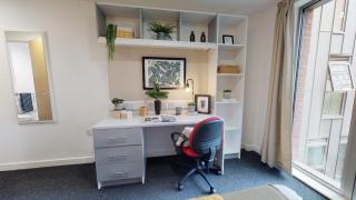 Ensuite Bedrooms with Shared Kitchen and Studios at Century Square in Sheffield - 7