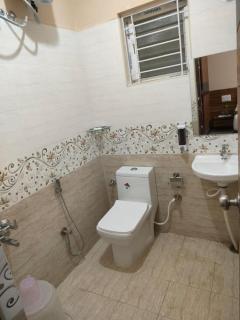 Golden Chariot 1BHK Flat Manyata Tech Park - Bangalore - 1