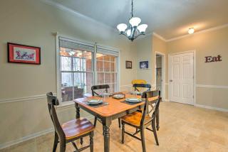 Ranch Home with Front Porch on Etowah River! - Cartersville - 3