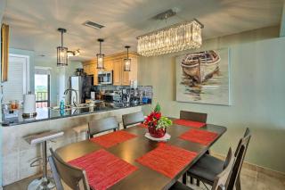 Idyllic PCB Condo with Pool Access and Ocean Views! - Panama City Beach - 9