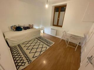 Charmant studio 2 pièces - 2