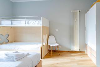 WHITE HOME - METRO MASSAUA - Torino - 9