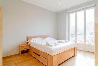 WHITE HOME - METRO MASSAUA - Torino - 0