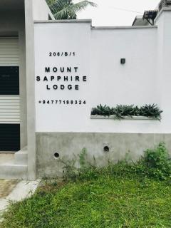 Mount Sapphire Lodge - 1