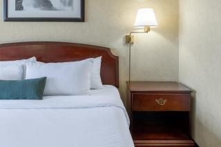 Ramada by Wyndham Reno Hotel & Casino - Reno - 3