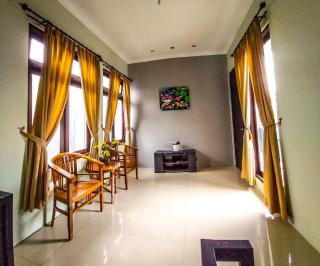 Gated 3BR Residence - 10 mins from Malioboro - Jogjacarta - 2
