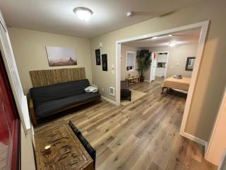 Far East Escape- Salem - 8