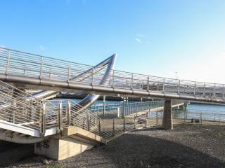 Port Apartment 1 - Holyhead - 1