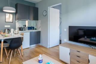 Cute, bright and cozy flat 5 min walk to Acropolis - Atene - 0