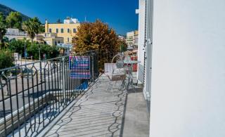 Alloggio nuovissimo al centro e rilassante - Ischia - 1