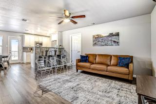 Pecan Row Getaway - New Braunfels - 8