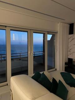 MH by MGM - Premium Sea Views - Porto - 1