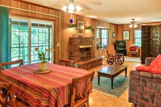 Mountain Rest Cottage with Gas Fireplace! - Walhalla - 6