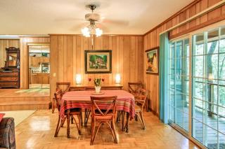 Mountain Rest Cottage with Gas Fireplace! - Walhalla - 3