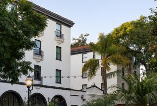 Hotel Santa Barbara - 1
