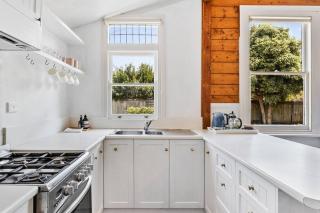 'Balmoral Cottage' A Kingston Beach Escape - Kingston Beach - 2