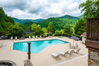Smoky Mountain Escape - Whittier - 2