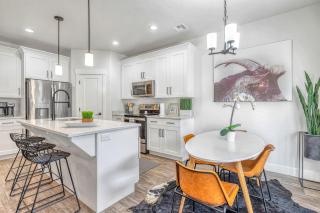 Southern Retreat, Priv Patio with Hot Tub, Zions. - Washington - 2