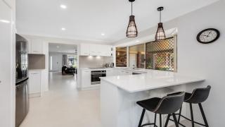5 Bullando Street Warana QLD - Kawana Waters - 4